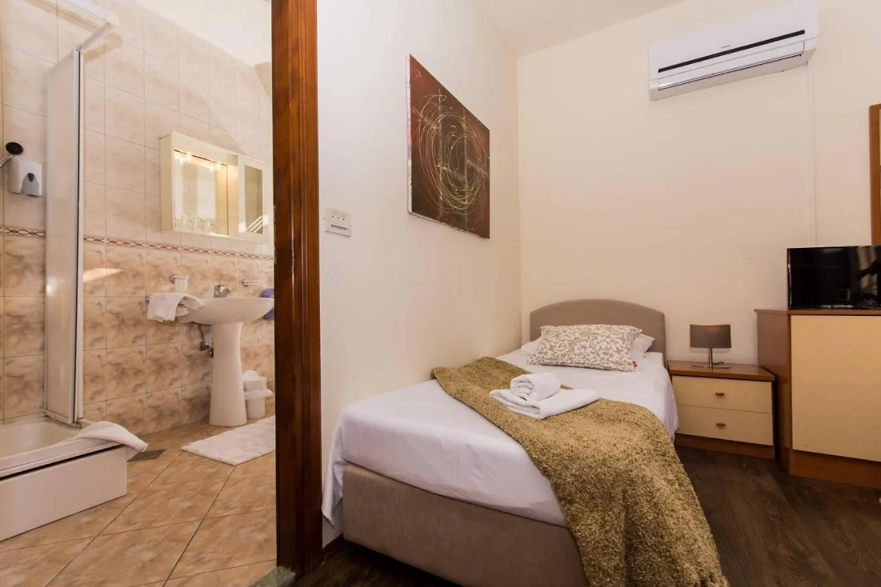 Vila Liza Bed & Breakfast Trogir