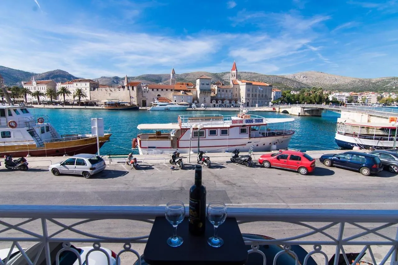 Vila Liza Bed & Breakfast Trogir Croatia