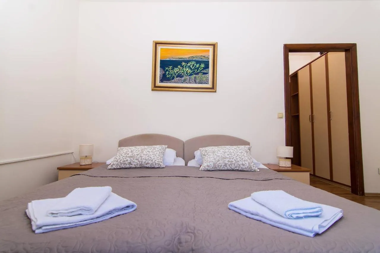 Vila Liza Bed & Breakfast Trogir