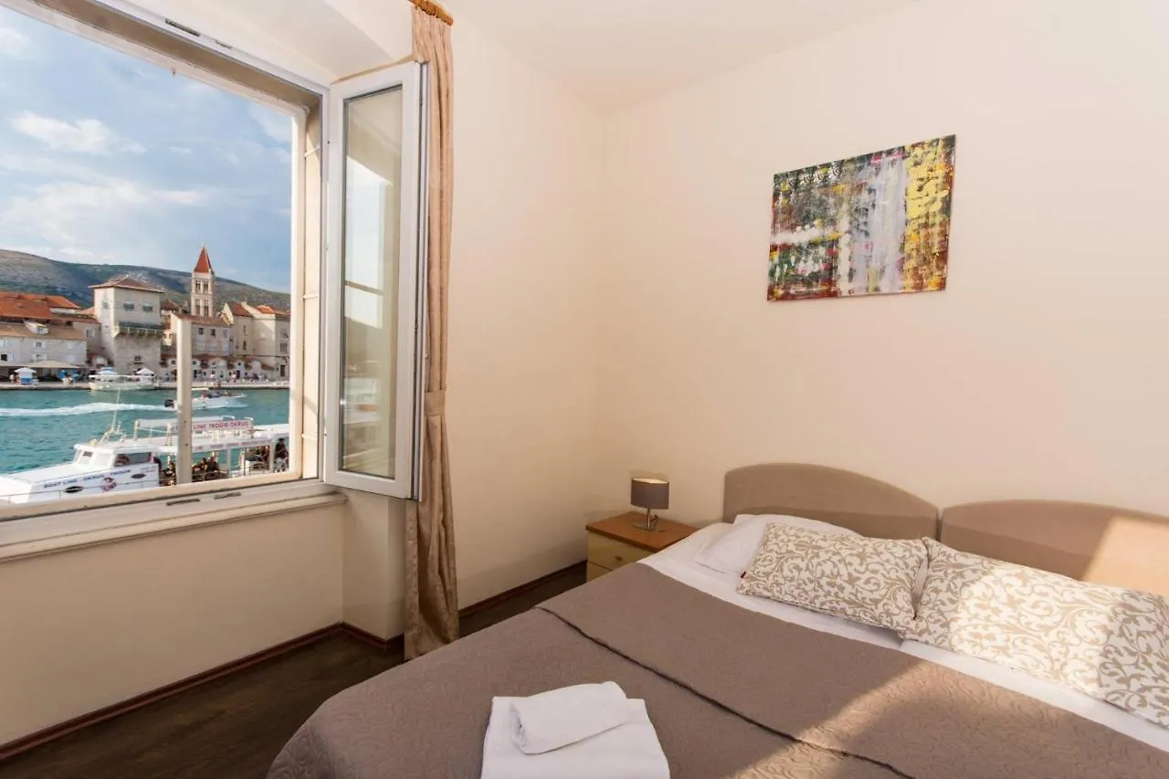 Vila Liza Bed & Breakfast Trogir