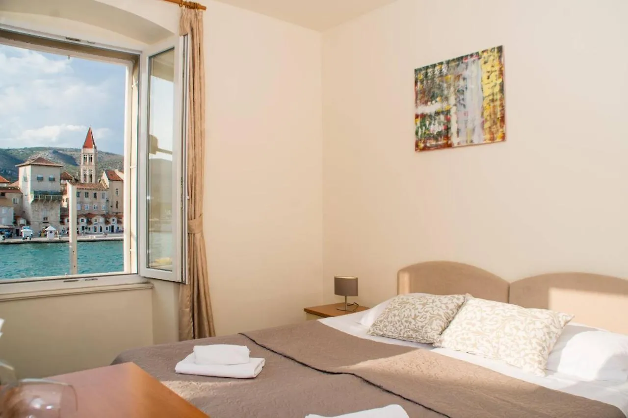 Vila Liza Bed & Breakfast Trogir