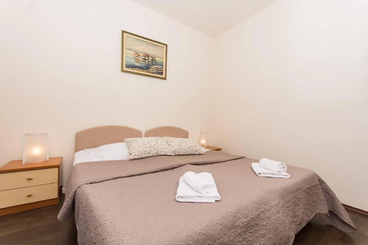 Vila Liza Bed & Breakfast Trogir