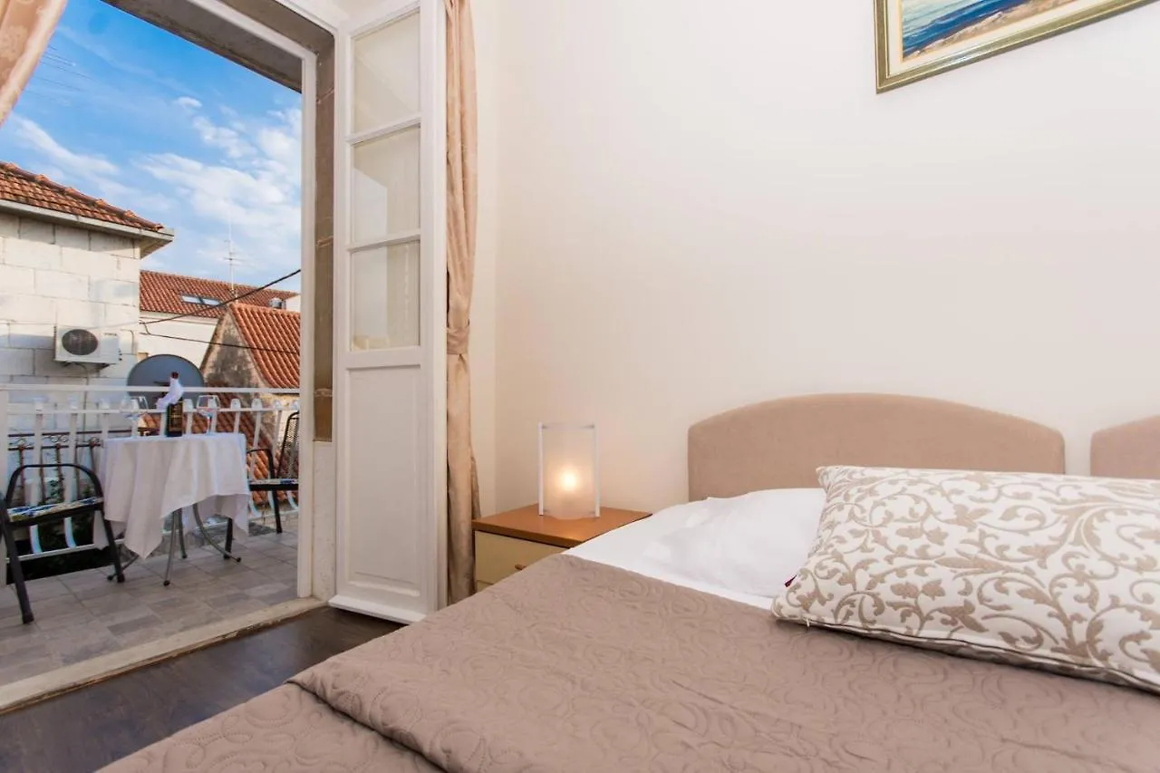 Vila Liza Bed & Breakfast Trogir